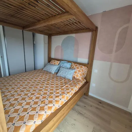 Frida, Terrasse Exposee Plein Sud, Wifi, Parking Double, לה רושל