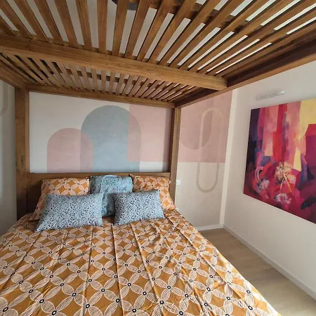 דירה Frida, Terrasse Exposee Plein Sud, Wifi, Parking Double, לה רושל