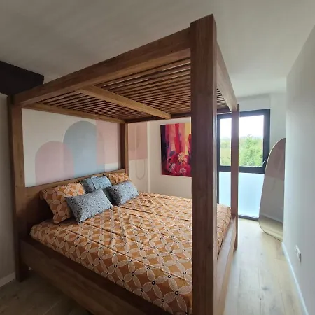 Frida, Terrasse Exposee Plein Sud, Wifi, Parking Double, Apartmán La Rochelle (Charente-Maritime)