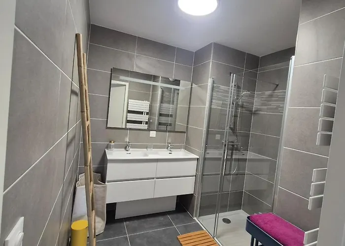 Frida, Terrasse Exposée Plein Sud, Wifi, Parking Double, Apartamento